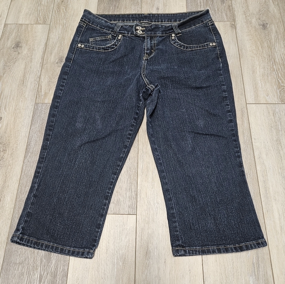 FUBU Y2K Denim Capri Blue Jeans V Pocket Dark Wash Vintage Women's Juniors 11/12